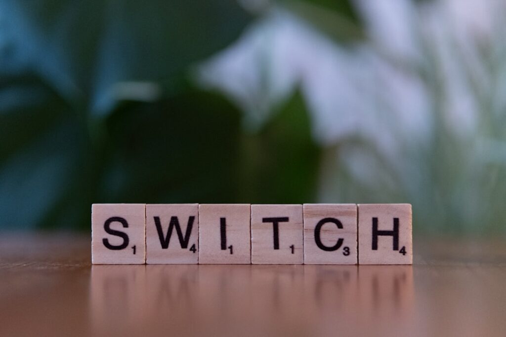 découvrez comment changer facilement de banque avec notre guide complet sur le switching bancaire. simplifiez vos démarches et profitez des meilleures offres.
