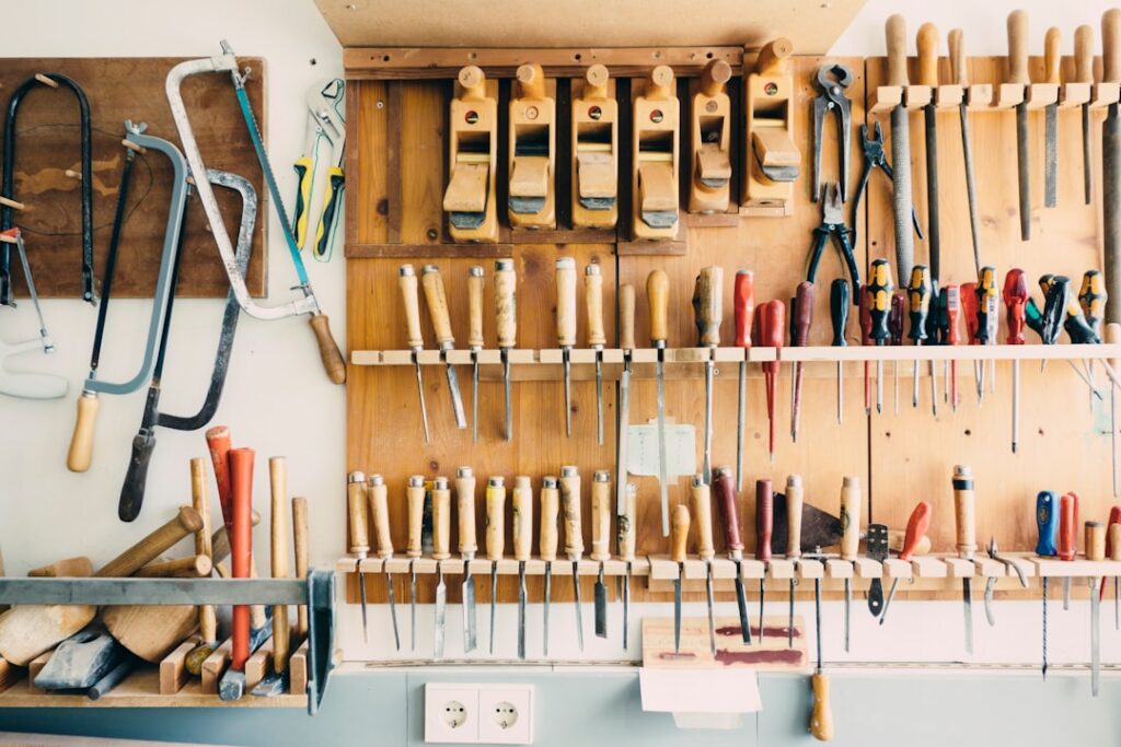 découvrez notre sélection d'outils diy pour tous vos projets de bricolage, adaptés aux débutants comme aux experts.